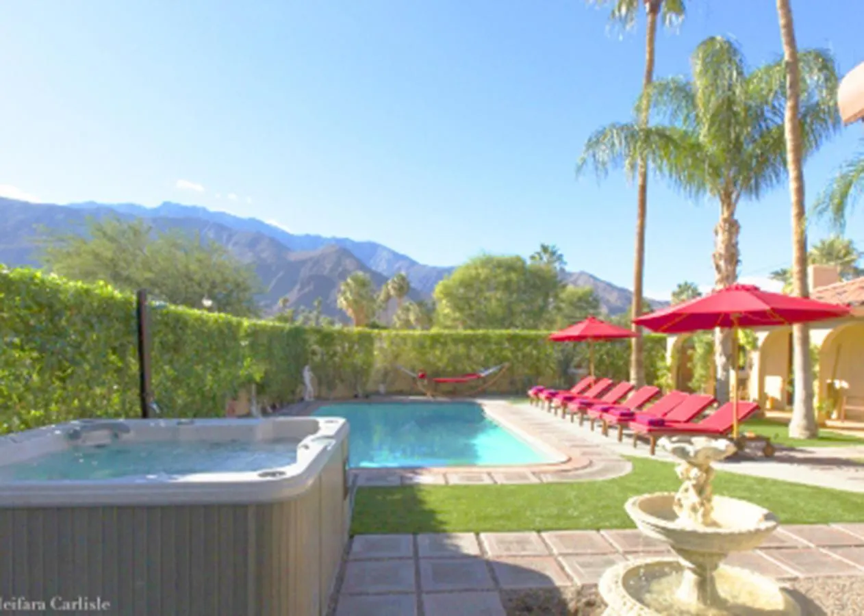 Villa Cristine - Spanish Style Palm Springs Villa