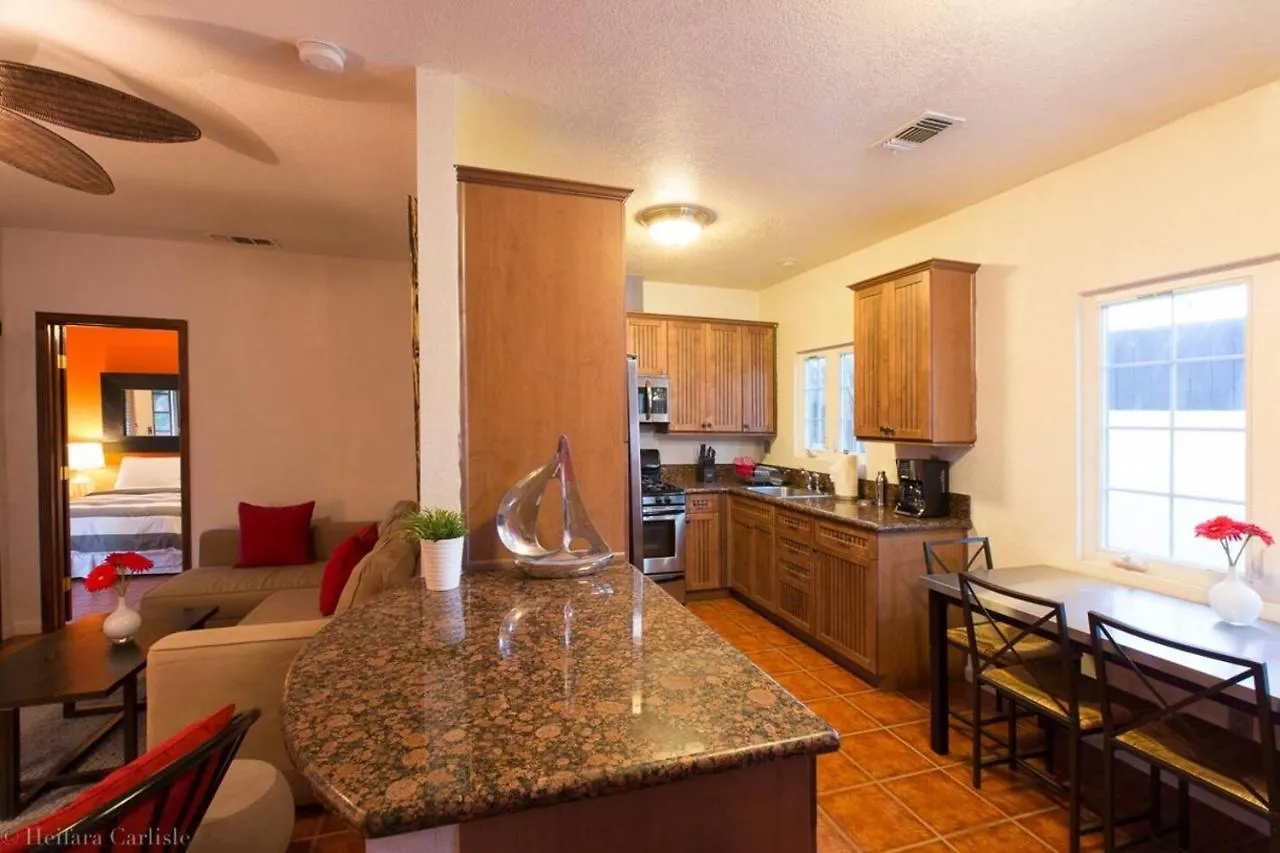 Villa Cristine - Spanish Style Palm Springs Villa